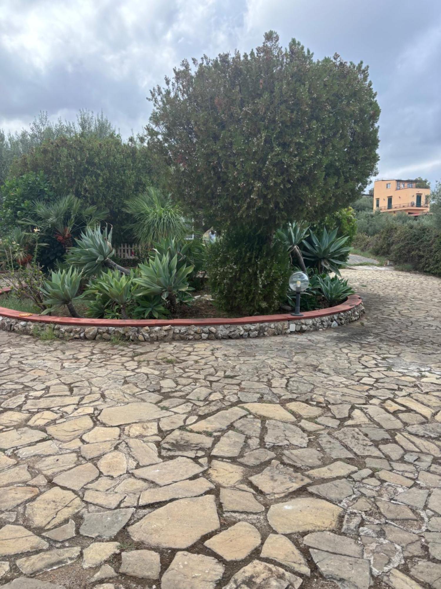A Casa Di Alma Villa Trabia Exterior photo